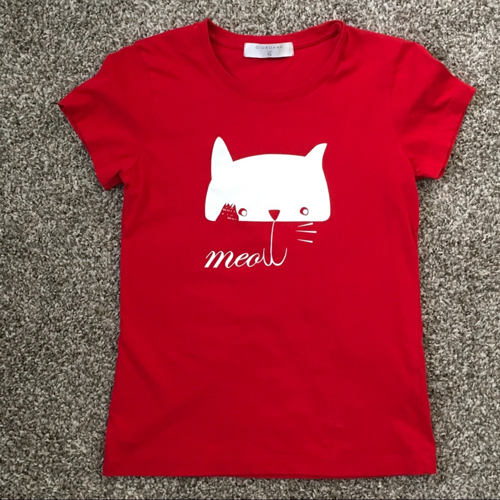 🎁 Girl’s T-Shirt with Cat print
